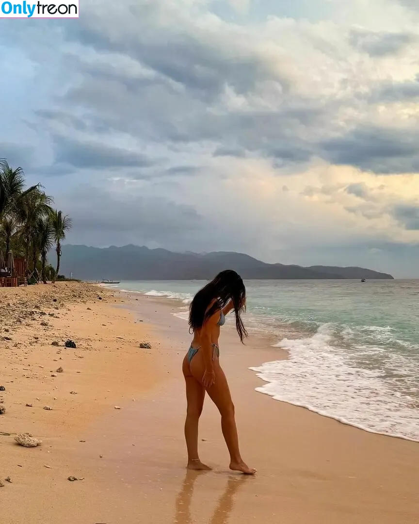 Stasiavuu nude photo #0023 (Stasiavuu)