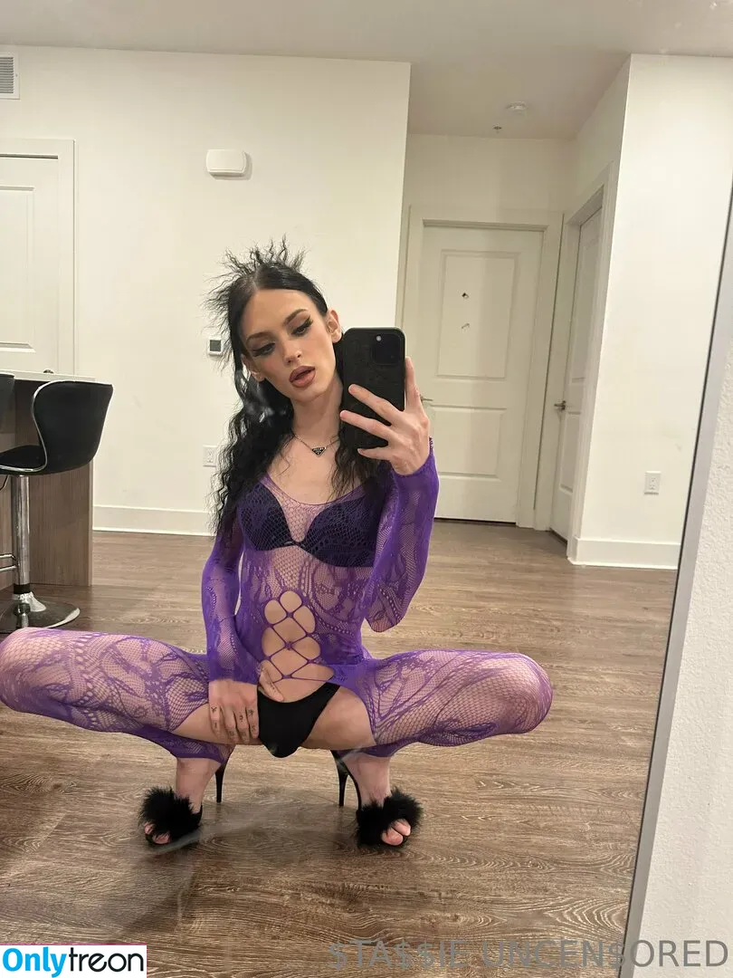 stassieuncensored nude photo #0144 (stassiebaby)