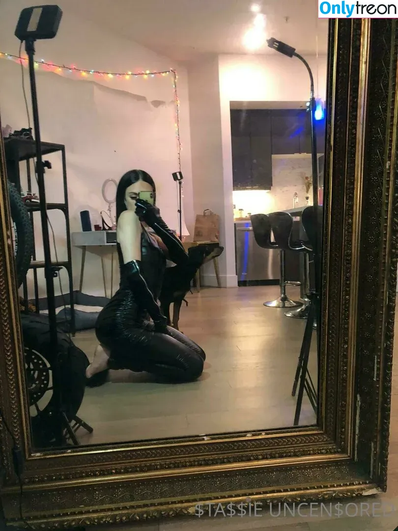 stassieuncensored голая photo #0201 (stassiebaby)