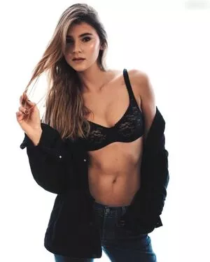 Stefanie Giesinger / stefaniegiesinger / steffigiesinger фото голая #0210