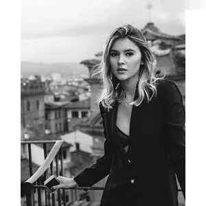 Stefanie Giesinger / stefaniegiesinger / steffigiesinger фото голая #0224