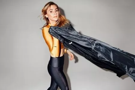 Stefanie Giesinger / stefaniegiesinger / steffigiesinger фото голая #0232