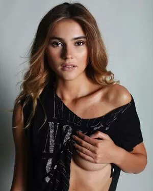 Stefanie Giesinger / stefaniegiesinger / steffigiesinger фото голая #0417