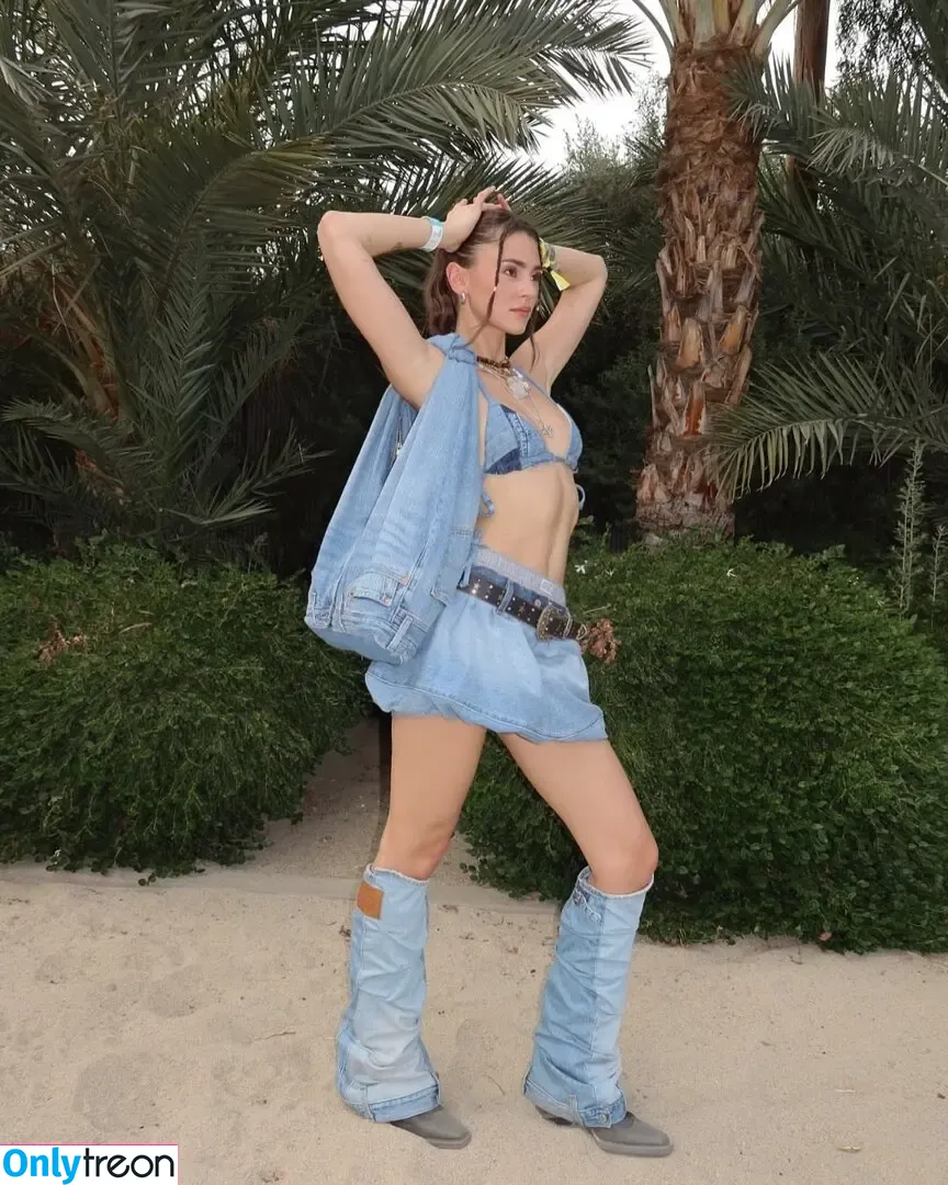 Stefanie Giesinger голая photo #0613 (stefaniegiesinger / steffigiesinger)