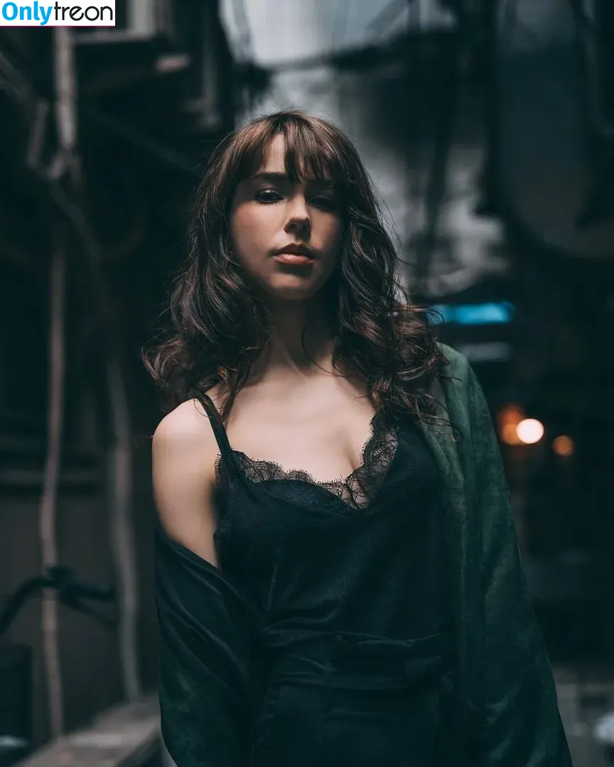 Stefanie Joosten nude photo #0026 (stefaniejoosten)