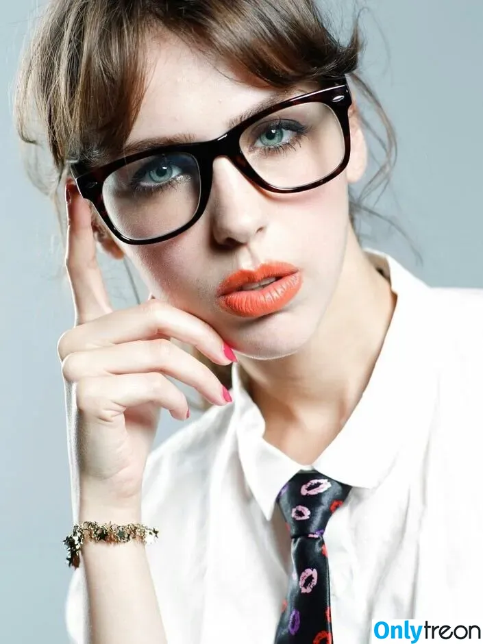 Stefanie Joosten голая photo #0075 (stefaniejoosten)
