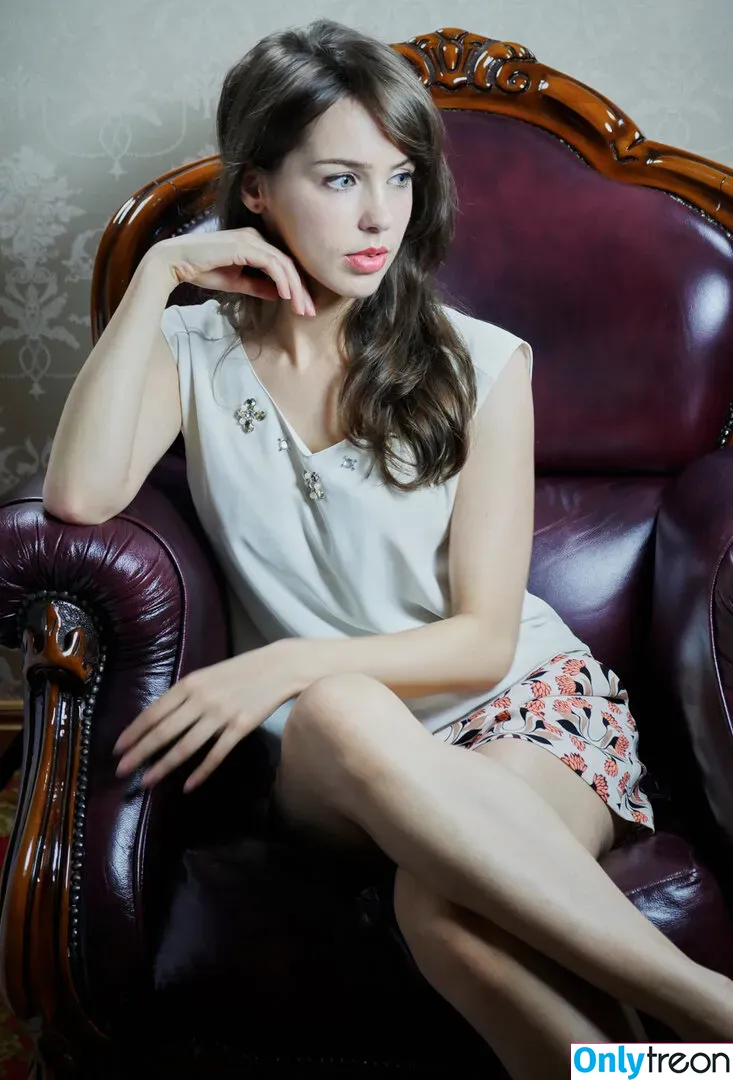 Stefanie Joosten nude photo #0119 (stefaniejoosten)