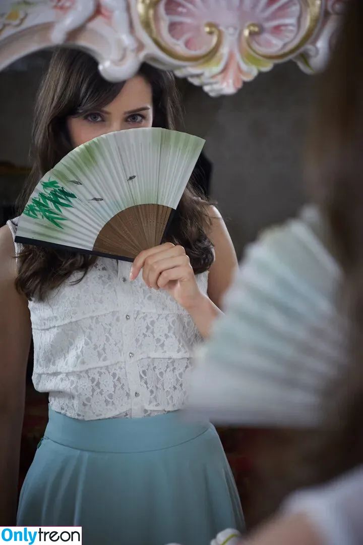 Stefanie Joosten nude photo #0120 (stefaniejoosten)