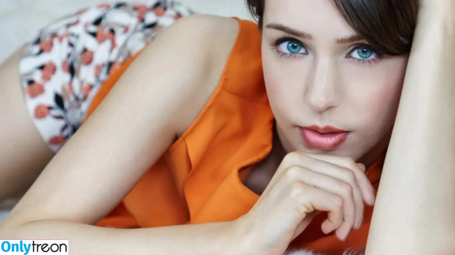 Stefanie Joosten nude photo #0148 (stefaniejoosten)