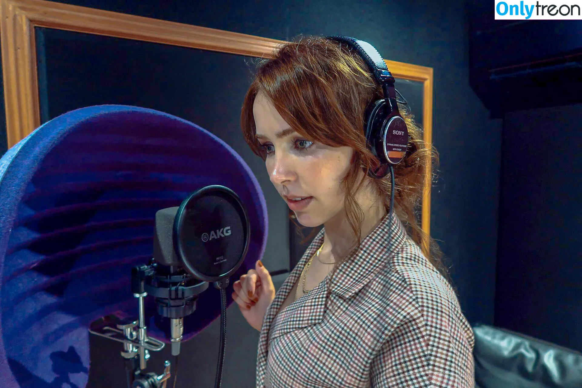 Stefanie Joosten nude photo #0153 (stefaniejoosten)