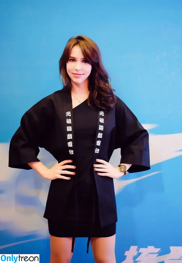 Stefanie Joosten nude photo #0164 (stefaniejoosten)
