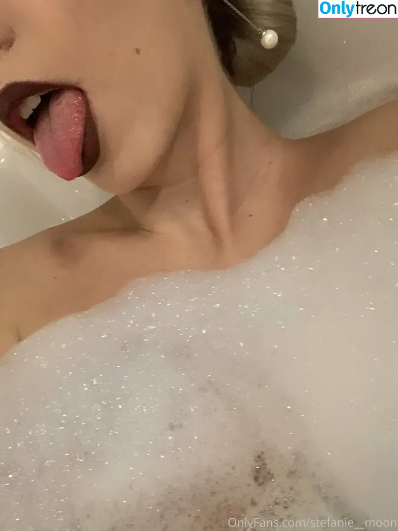 Stefanie Moon голая photo #0040 (stefanie.moon69 / stefanie__moon)