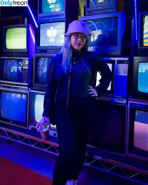 Stella Chung / ParallaxStella / therealparallaxstella фото голая #0401
