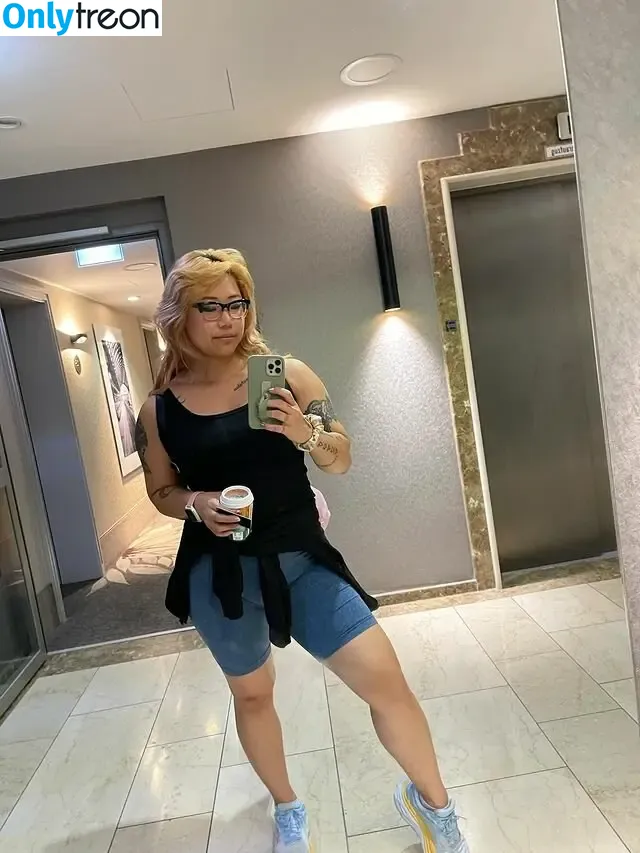 Stella Chung голая photo #0776 (ParallaxStella / therealparallaxstella)