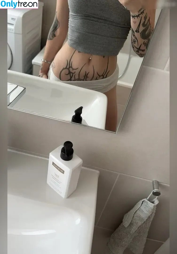 Stella Ferreira голая photo #0019 (icy_dragon / stella_raved)