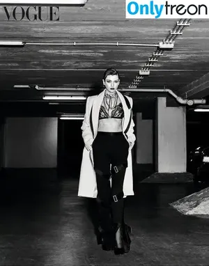 Stella Maxwell / stellamaxwell nude photo #1453
