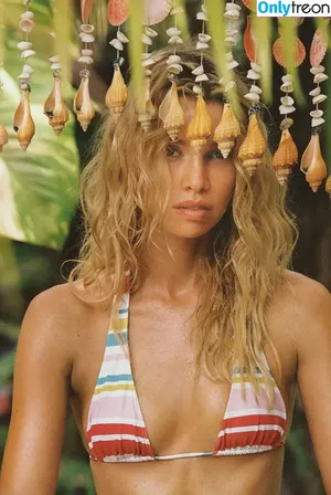 Stella Maxwell / stellamaxwell фото голая #1915
