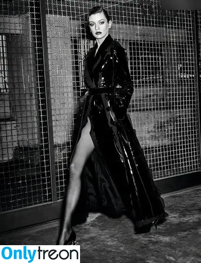 Stella Maxwell голая photo #1449 (stellamaxwell)