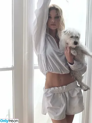 Stella Maxwell / stellamaxwell фото голая #2157