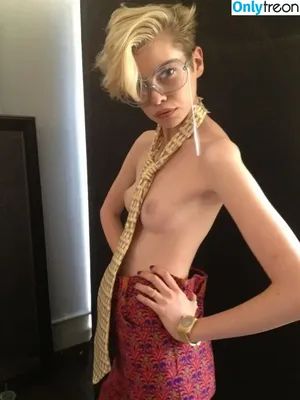 Stella Maxwell / stellamaxwell nude photo #2210
