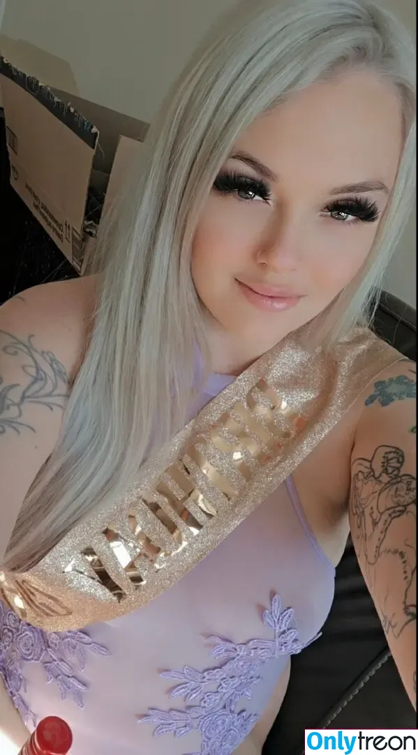 stellacoffin голая photo #0084 (therealstellacoffin)