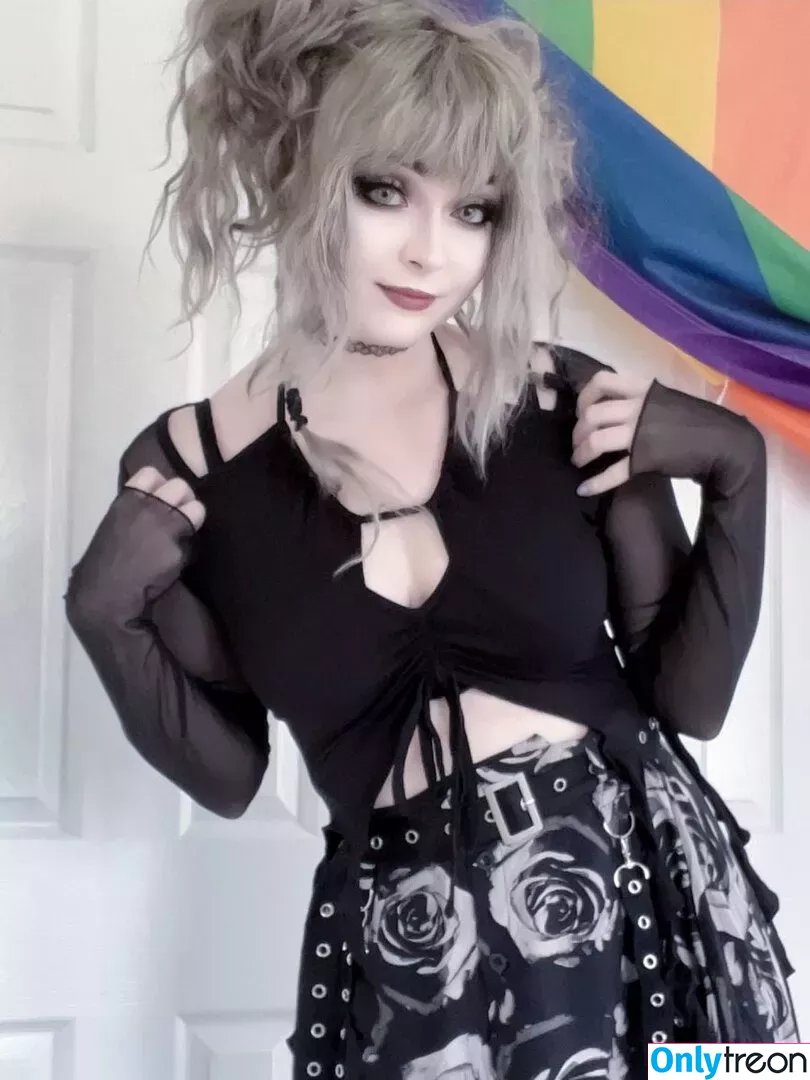 Stellalasaurus nude photo #0196 (Stellalasaurus)