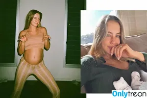 Steph Claire Smith / stephclairesmith nude photo #0200