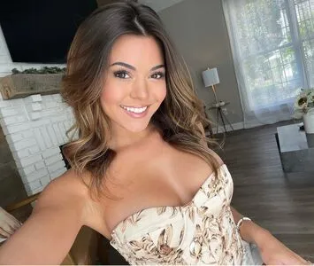 Steph Pappas / Stephanie pappas / stephpappas nude photo #0038