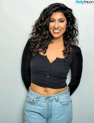 Stephanie Beatriz / Rosa Diaz / bellasramos / iamstephbeatz / stephaniebeatriz nude photo #0337