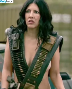 Stephanie Beatriz / Rosa Diaz / bellasramos / iamstephbeatz / stephaniebeatriz фото голая #0359