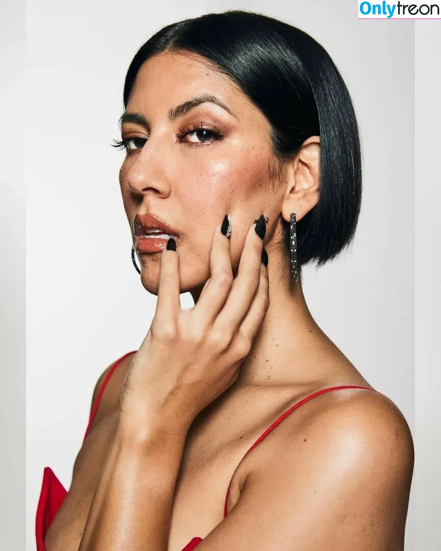 Stephanie Beatriz nude photo #0033 (Rosa Diaz / bellasramos / iamstephbeatz / stephaniebeatriz)