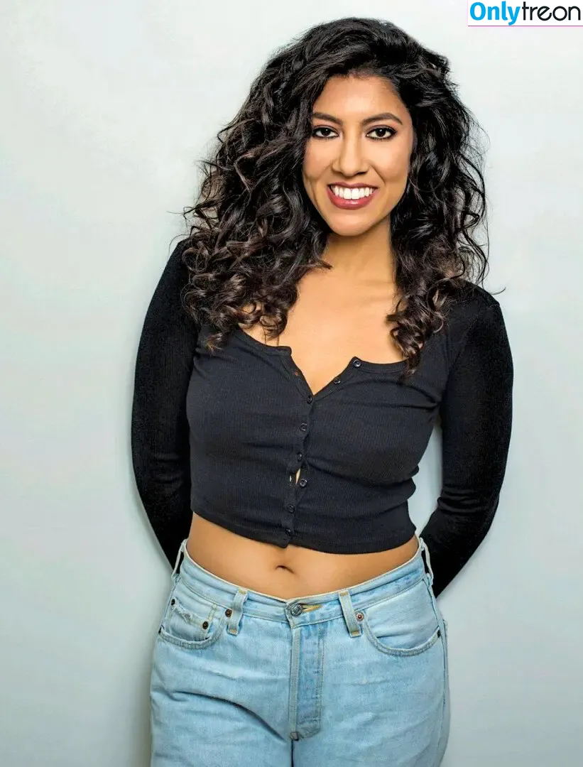 Stephanie Beatriz nude photo #0337 (Rosa Diaz / bellasramos / iamstephbeatz / stephaniebeatriz)