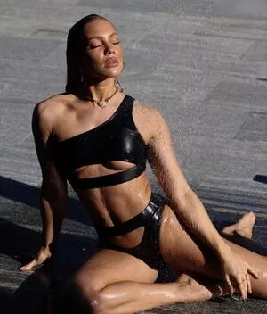 Stephanie Davis / elaine-dvs... / stephaniedavis88 фото голая #0223