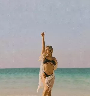 Stephanie Davis / elaine-dvs... / stephaniedavis88 фото голая #0241