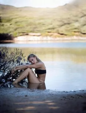 Stephanie Davis / elaine-dvs... / stephaniedavis88 фото голая #0244