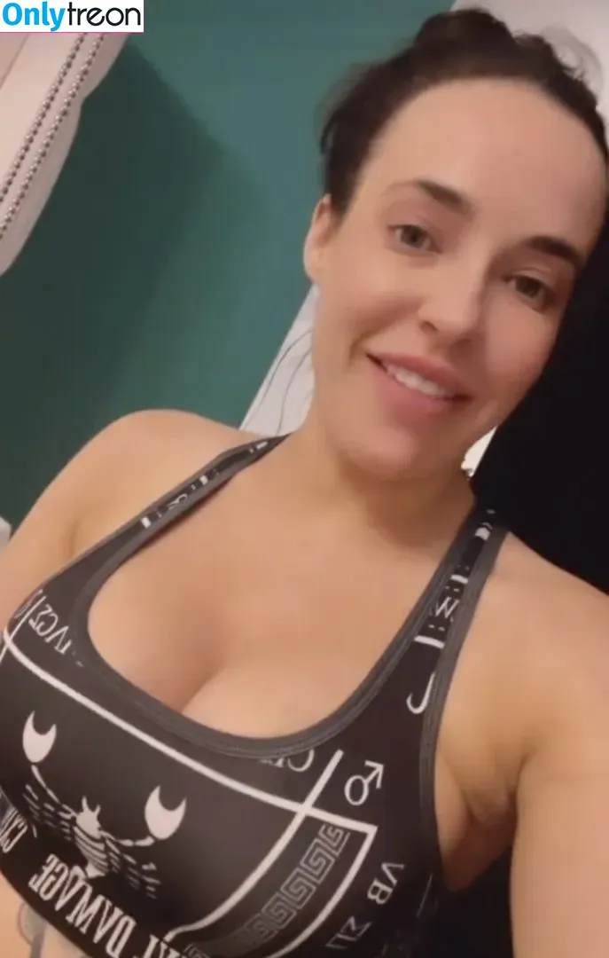 Stephanie Davis голая photo #0017 (stephaniedavis88)