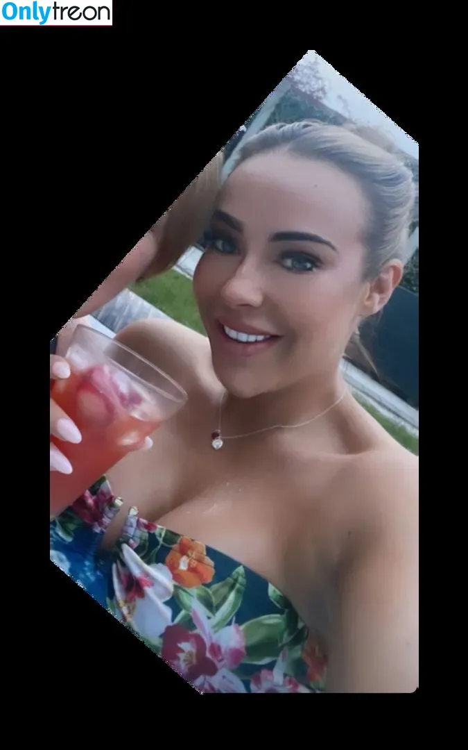 Stephanie Davis nude photo #0084 (elaine-dvs... / stephaniedavis88)