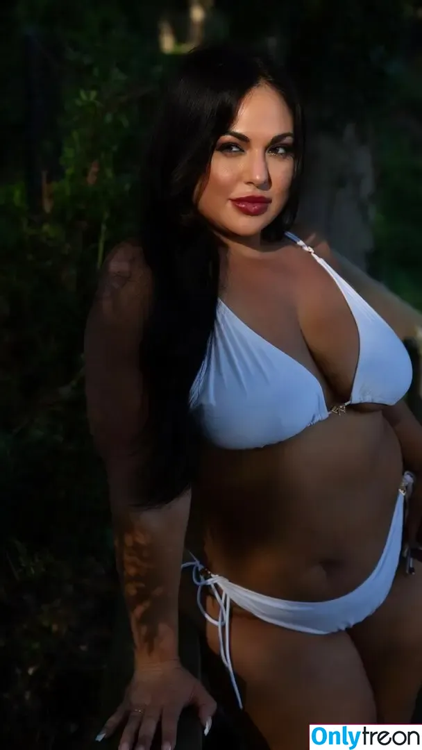 Stephanie Mallick голая photo #0016 (bellabombshel)