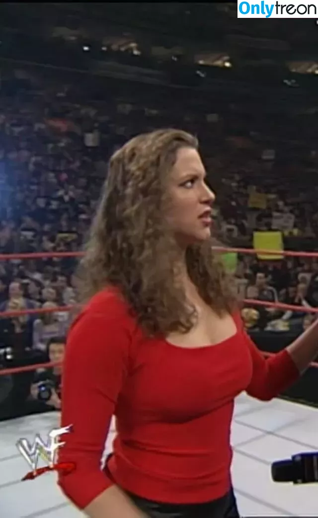 Stephanie McMahon nude photo #0091 (stephaniemcmahon)