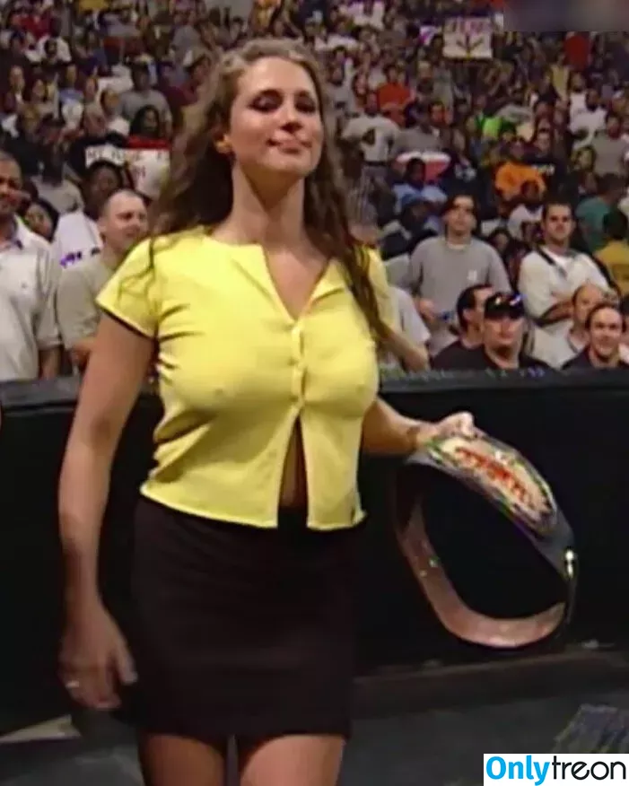 Stephanie McMahon nude photo #0135 (stephaniemcmahon)