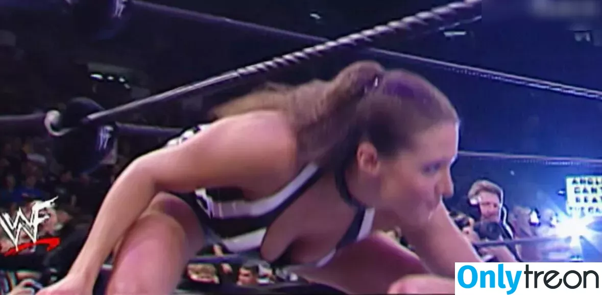 Stephanie McMahon nude photo #0138 (stephaniemcmahon)