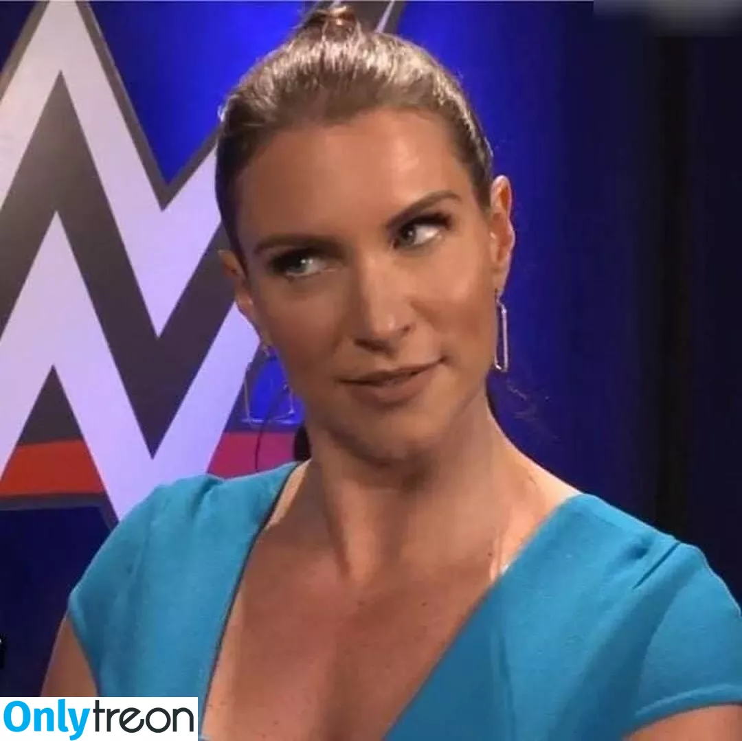 Stephanie McMahon nude photo #0165 (stephaniemcmahon)