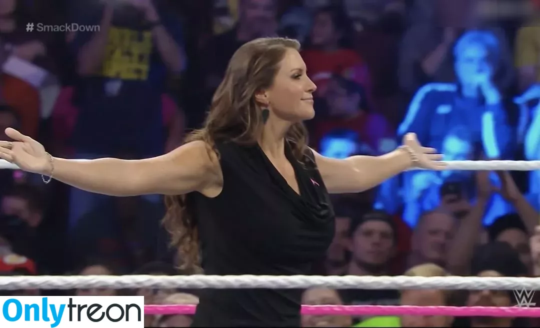 Stephanie McMahon nude photo #0217 (stephaniemcmahon)