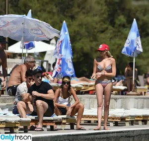 Stephanie Pratt / officialstephpratt nude photo #0072