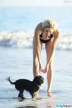 Stephanie Pratt / officialstephpratt nude photo #0168