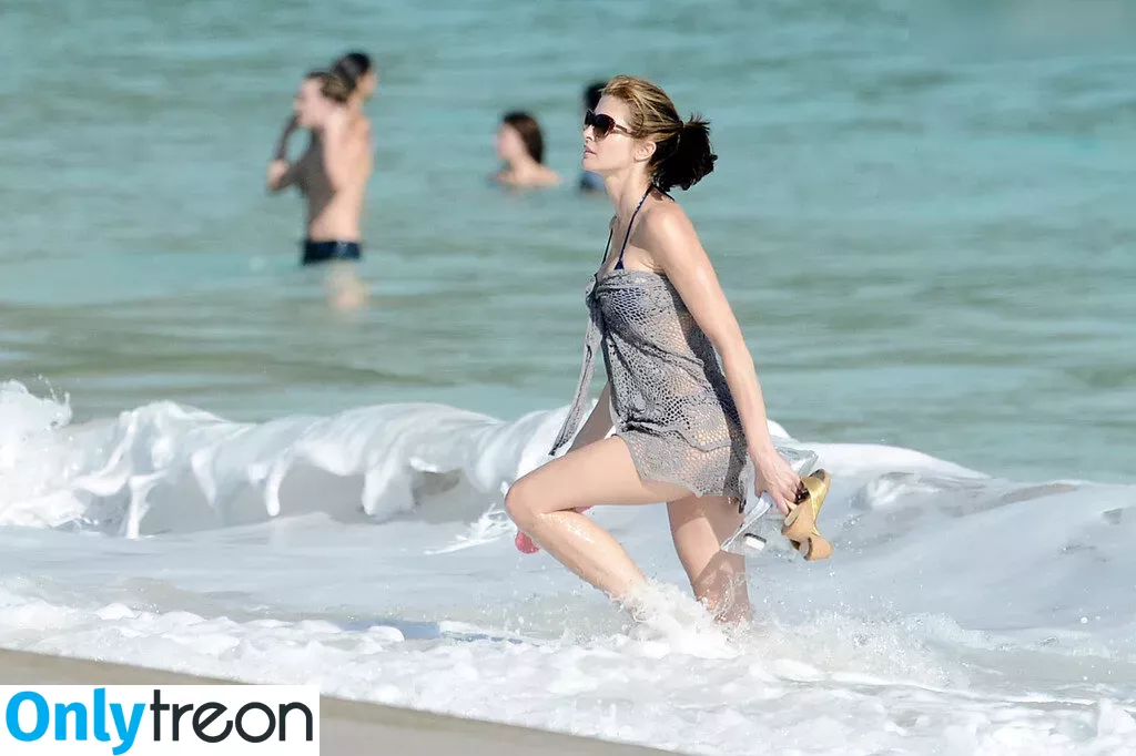 Stephanie Seymour nude photo #0074 (stephanieseymour)
