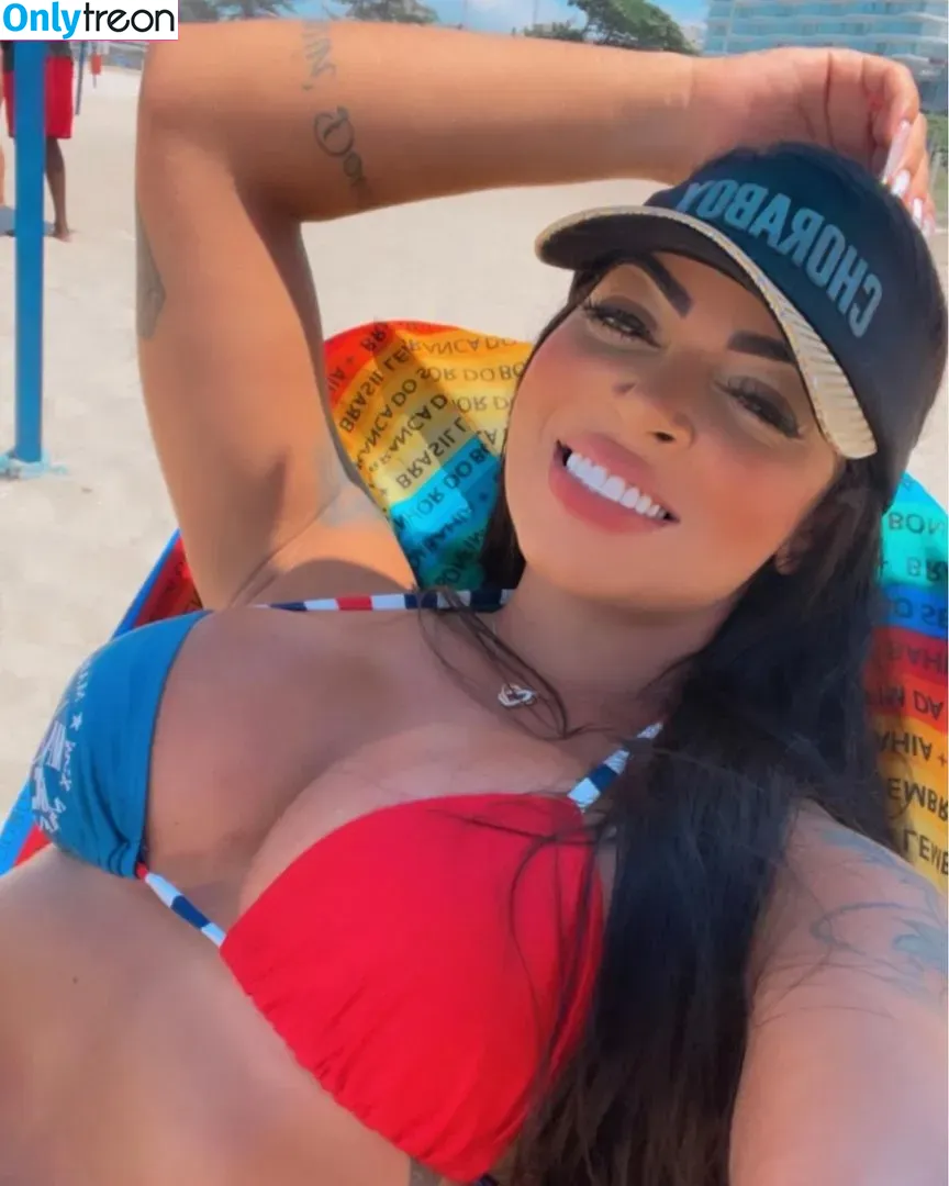 Stephanie Silveira nude photo #0087 (Jujuba / missbumbumster / stefenix / stephaniesilveiira)