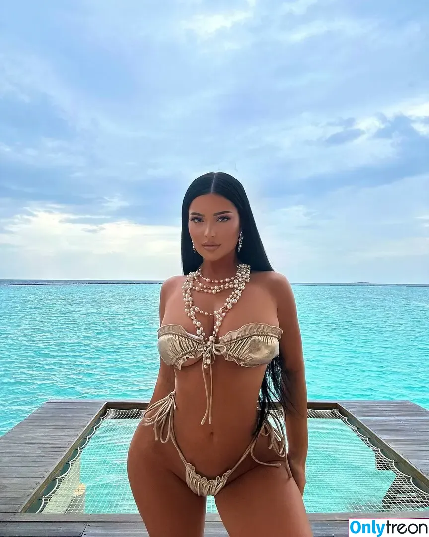 Stephanie Symonds голая photo #0011 (stephsymondsx)