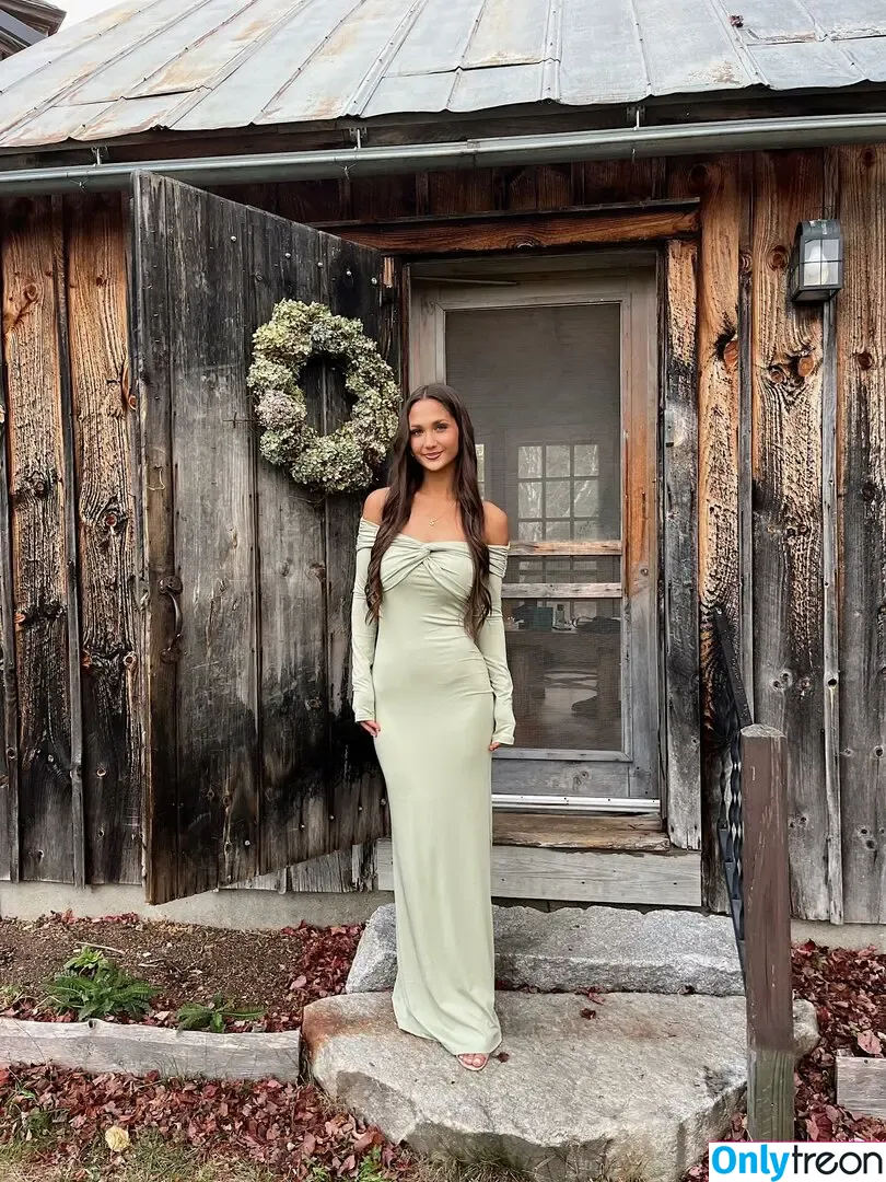 Stephanie Zustovich голая photo #0735 (stephaniezustovich)