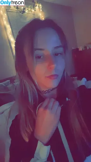 stephaniesilver / jizzeeka / jjessicashields nude photo #0005